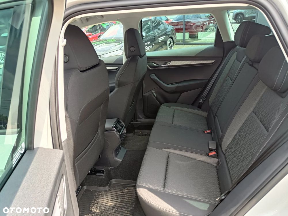 Skoda Karoq 1.5 TSI ACT Selection DSG - 10