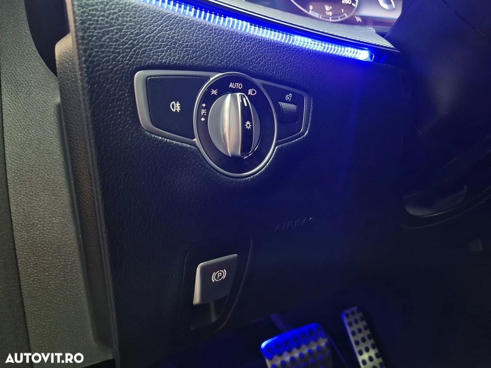 Mercedes-Benz E 200 d 9G-TRONIC - 30