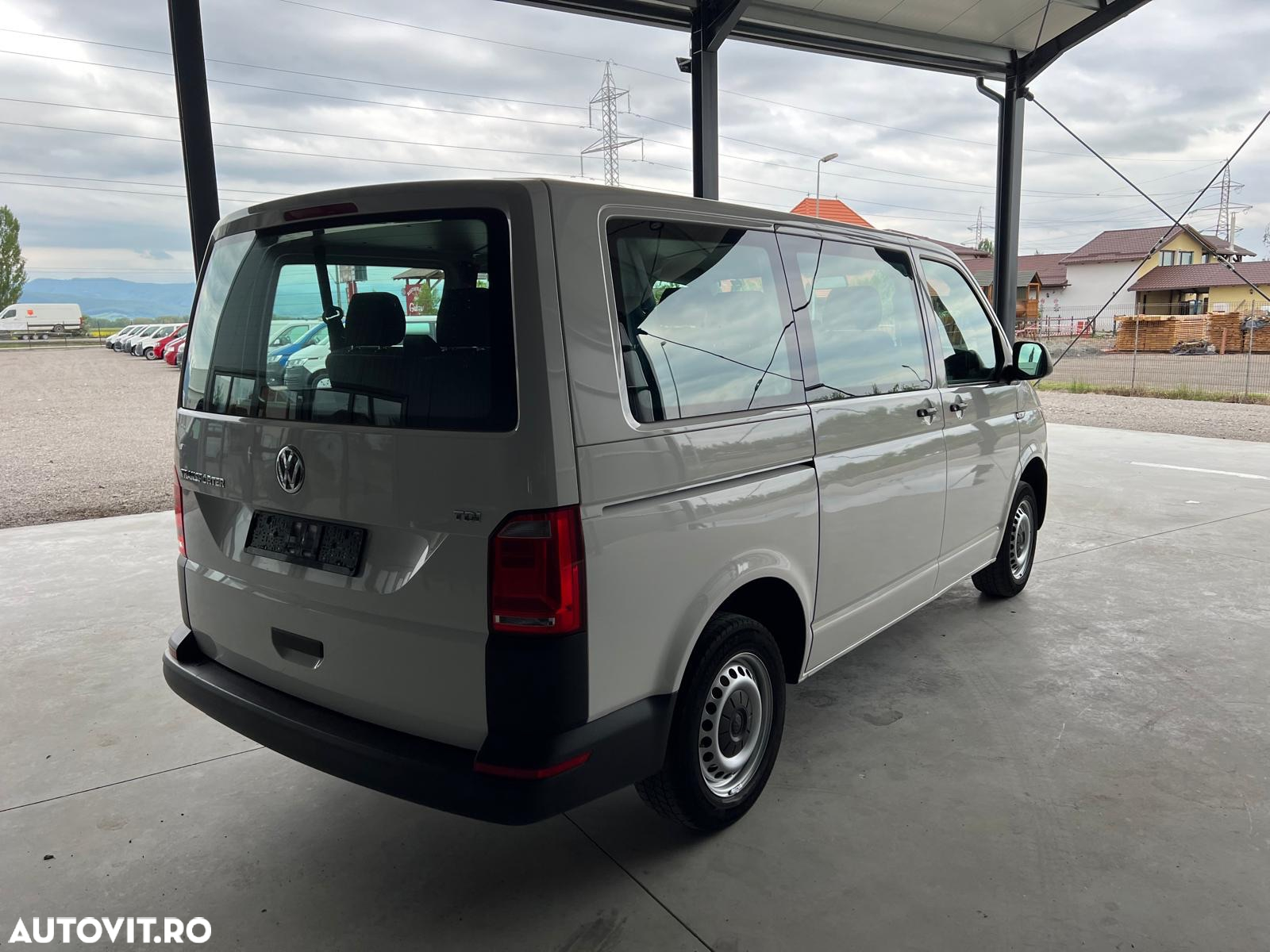 Volkswagen Transporter T6 Kurz EU6 Plus Comfortline - 2
