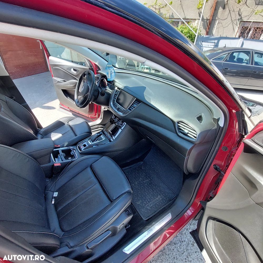 Opel Grandland X 1.6 Turbo START/STOP 4X4 Ultimate - 11