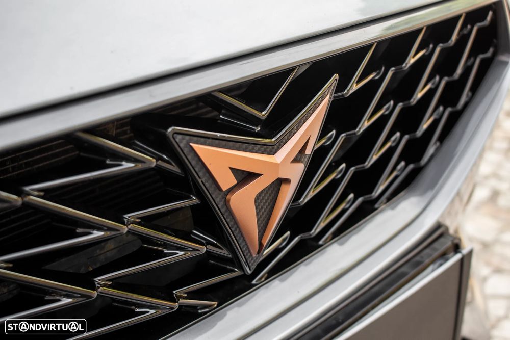 Cupra Leon 1.4 e-Hybrid VZ DSG - 4