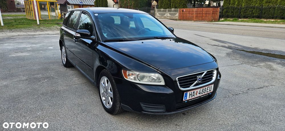 Volvo V50 - 3