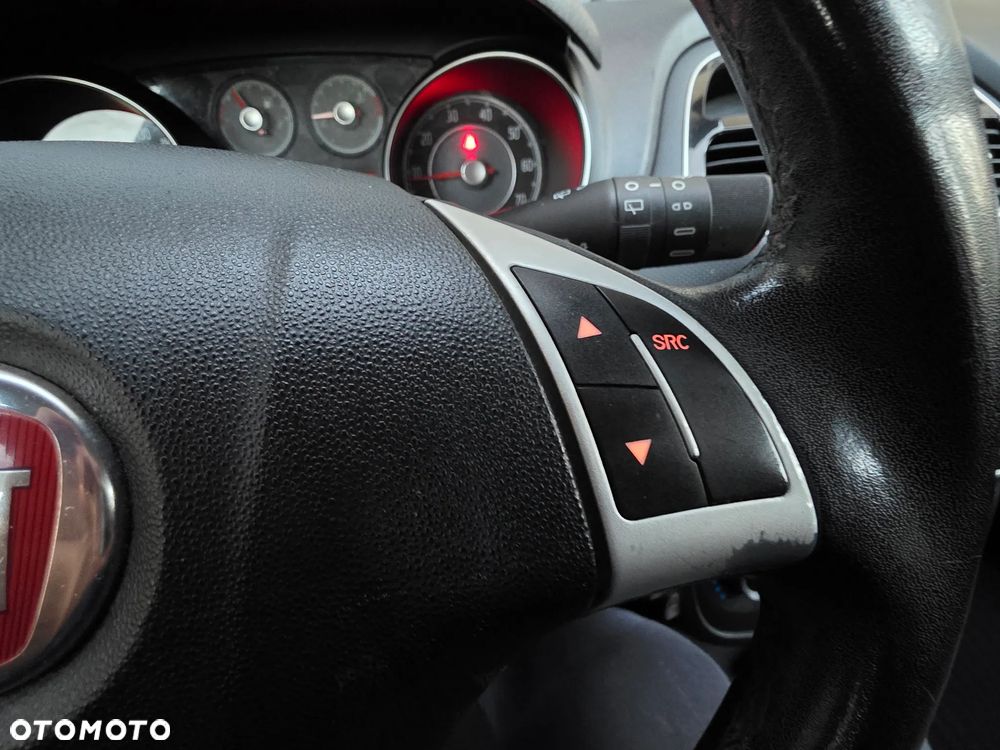 Fiat Punto 1.4 Easy S&S - 15