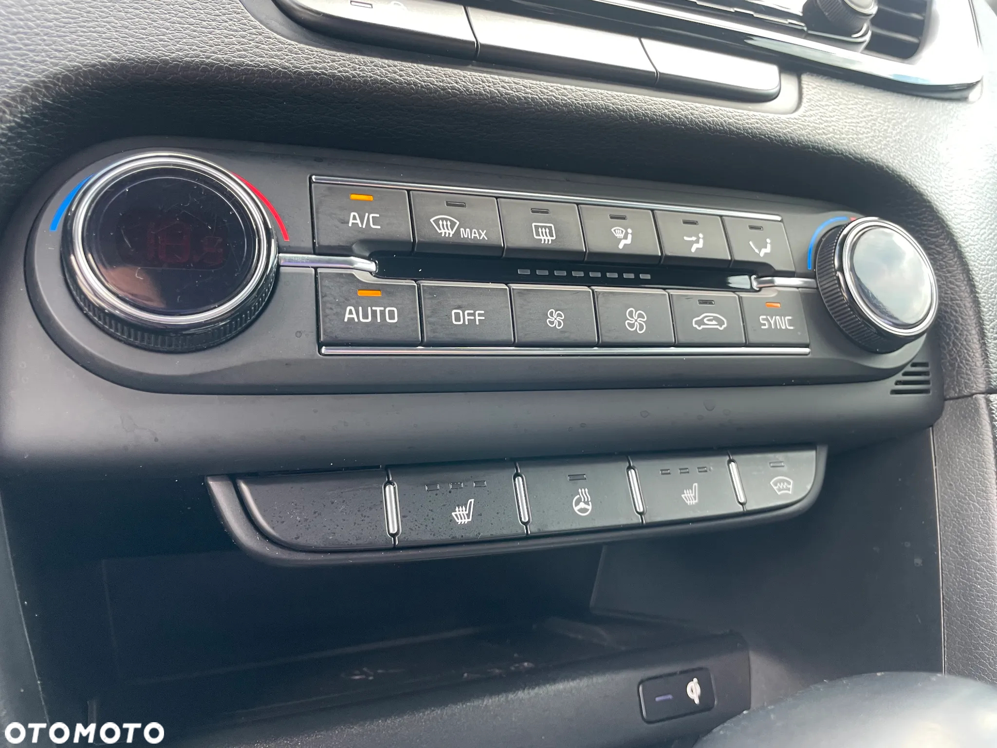 Kia ProCeed 1.4 T-GDI GT Line DCT - 34