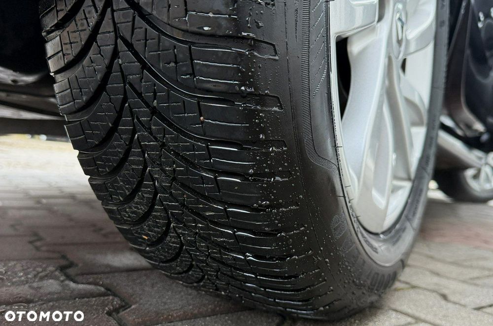 Renault Scenic ENERGY TCe 130 S&S LIMITED - 14