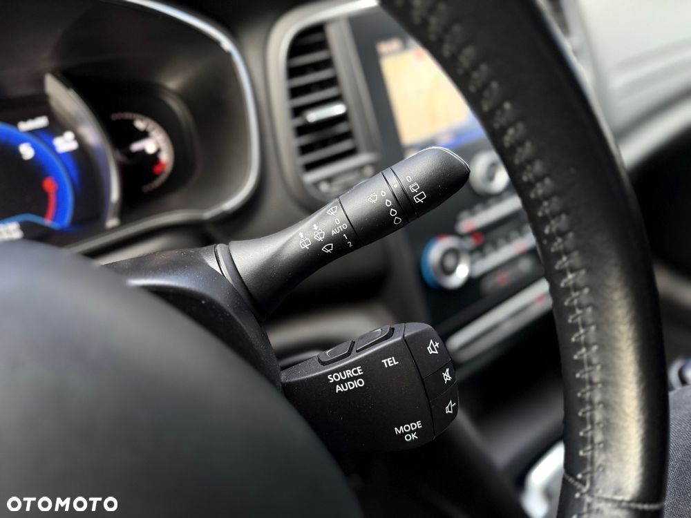 Renault Megane ENERGY TCe 130 BUSINESS - 27