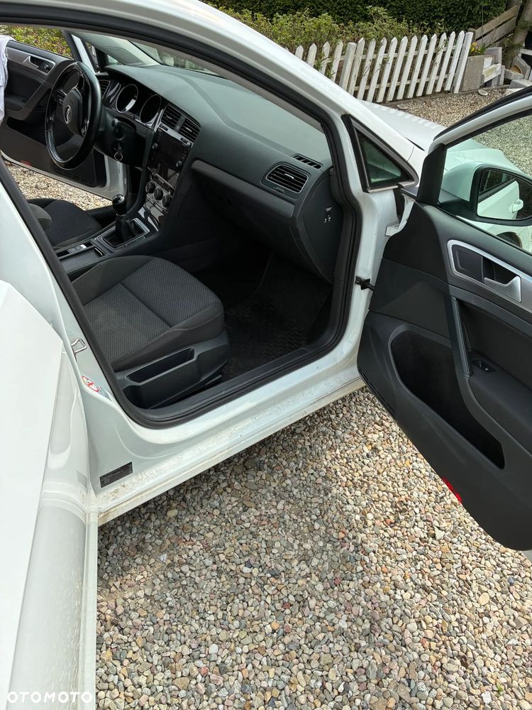 Volkswagen Golf 1.6 TDI BMT Comfortline - 6