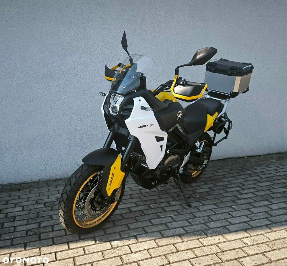 QJMOTOR SVT 650X - 8