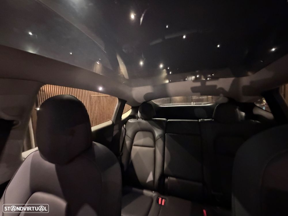 Tesla Model Y Long-Range RWD - 20