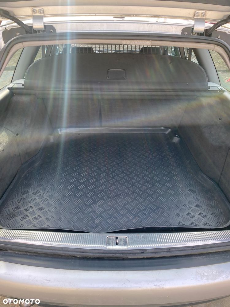 Audi A6 Avant - 15