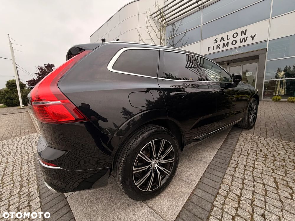 Volvo XC 60 D4 AWD Geartronic RDesign - 26