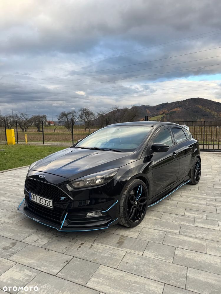 Ford Focus 2.0 EcoBoost ST - 2