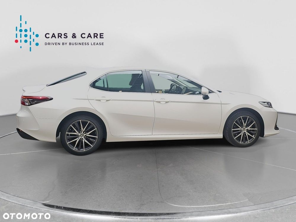 Toyota Camry 2.5 Hybrid Prestige CVT - 22