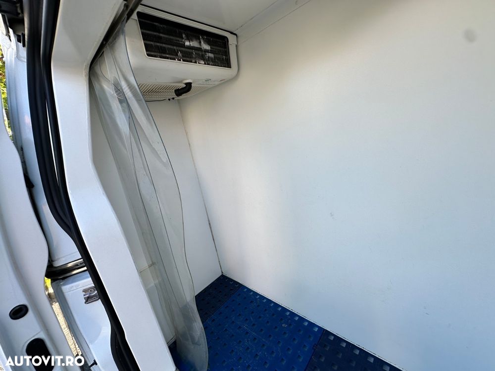 Ford Transit Custom - 10