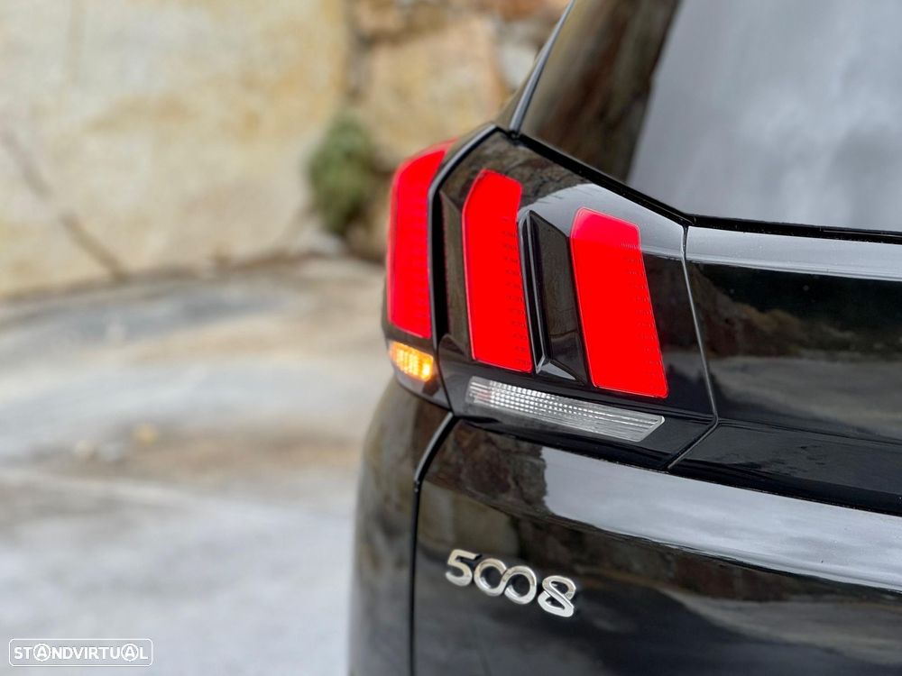 Peugeot 5008 1.2 PureTech Allure Grip Control EAT6 - 28