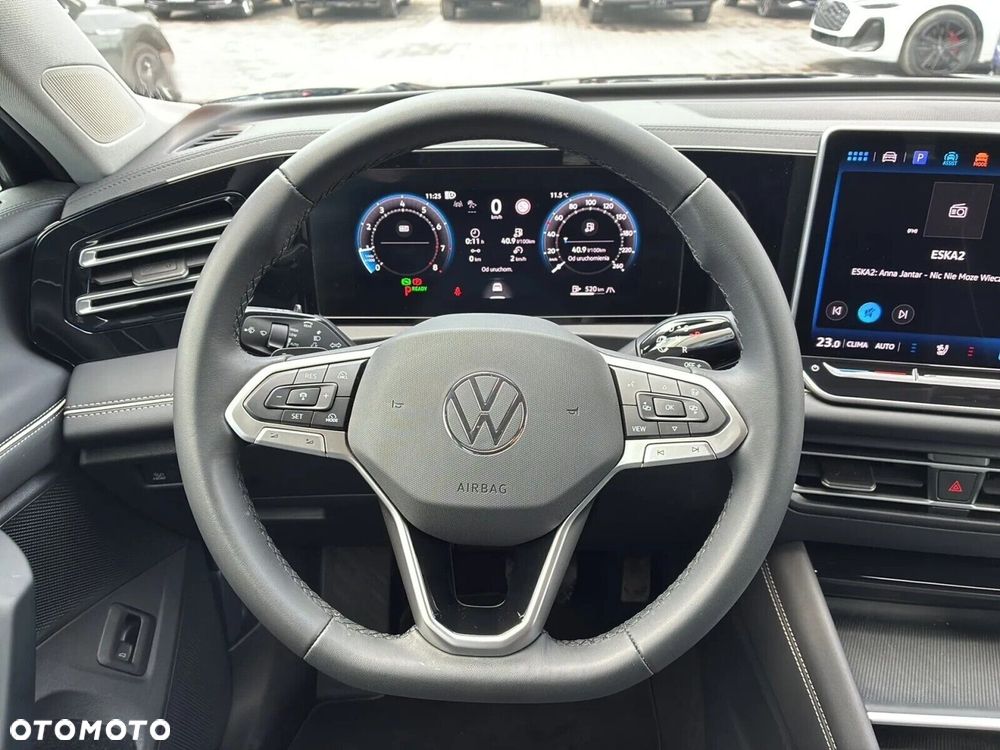 Volkswagen Tiguan - 14