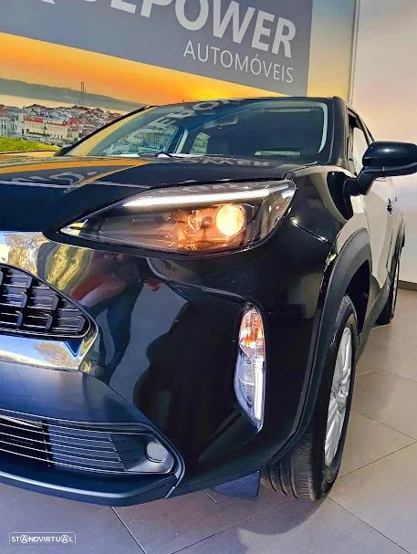 Toyota Yaris Cross 1.5 HDF Comfort Plus - 11