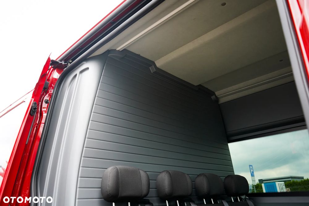Volkswagen CRAFTER BRYGADÓWKA - 12