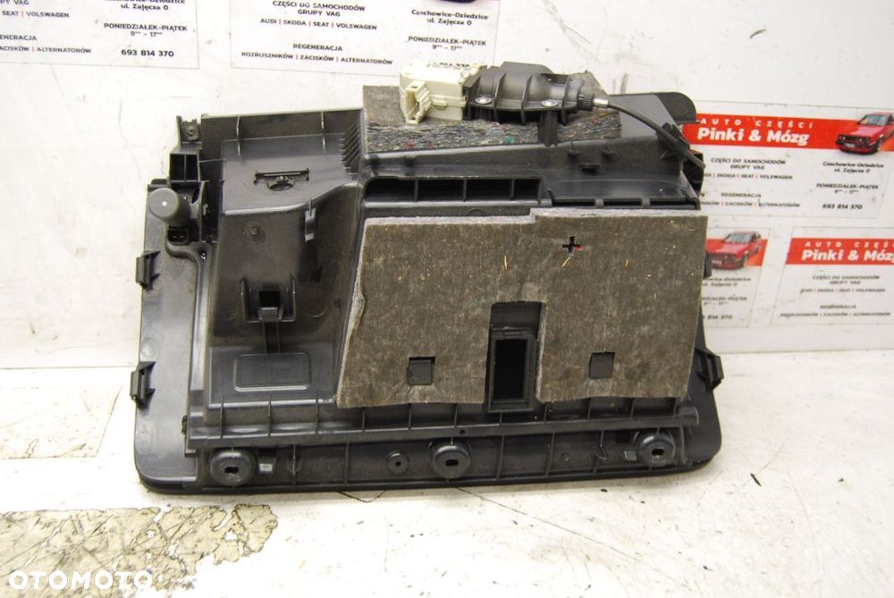 SCHOWEK PASAŻERA 4L1857035D AUDI Q7 - 3