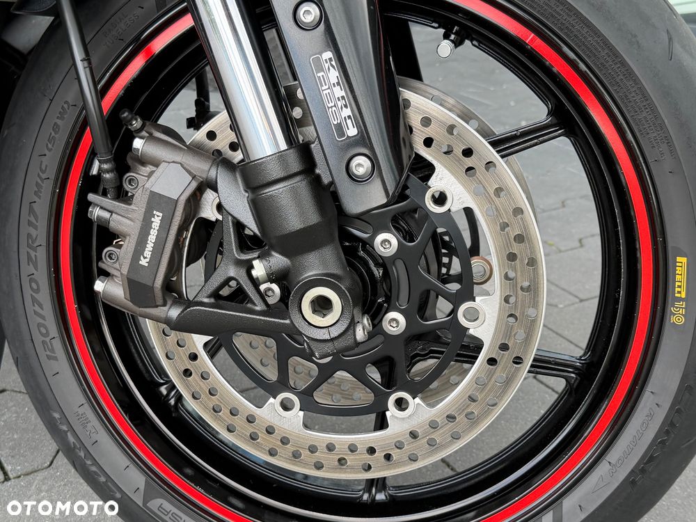Kawasaki Ninja 1000 SX - 21