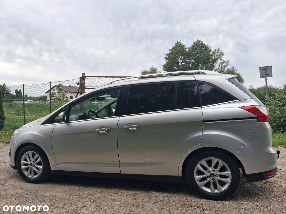Ford C-MAX - 13