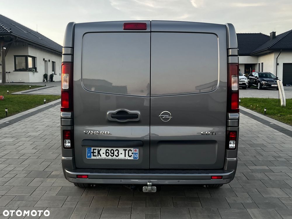 Opel Vivaro - 9