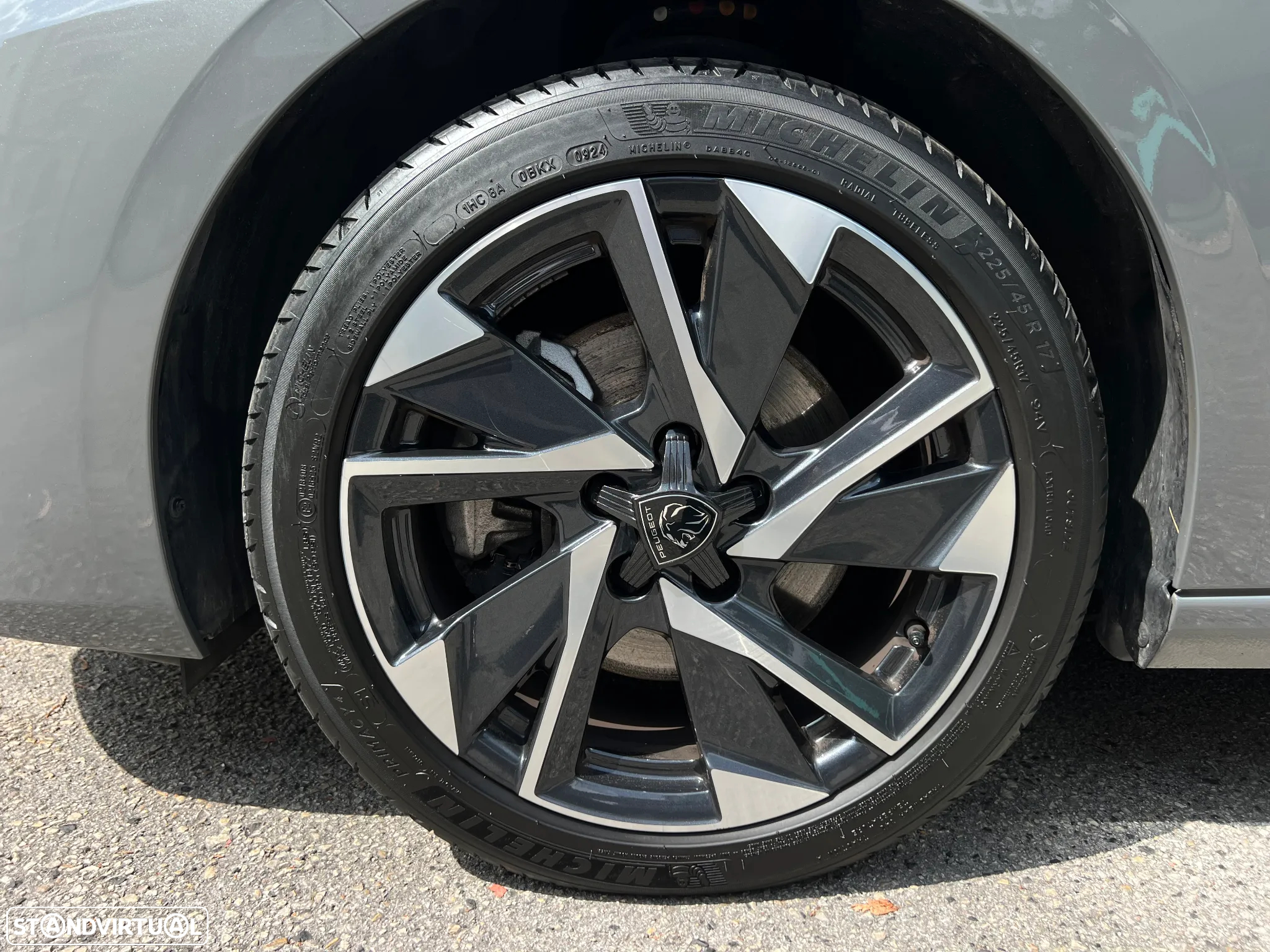 Peugeot 308 SW 1.2 PureTech Allure - 38
