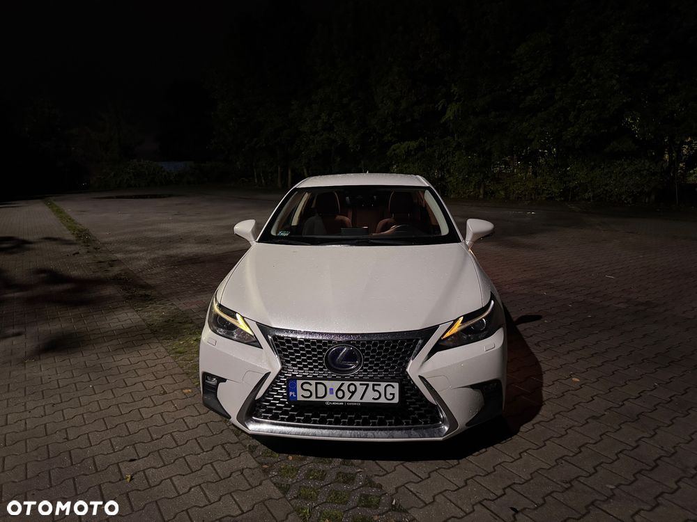 Lexus CT - 24
