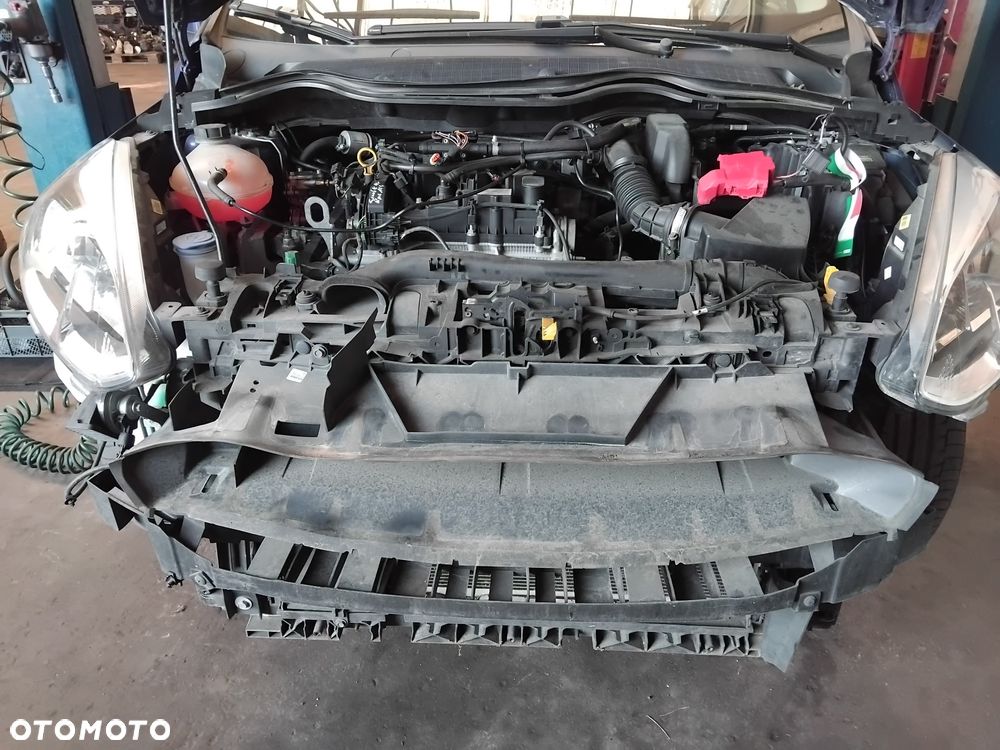 Ford Fiesta MK8 17- pas przedni kpl 1,1 MPI - 2