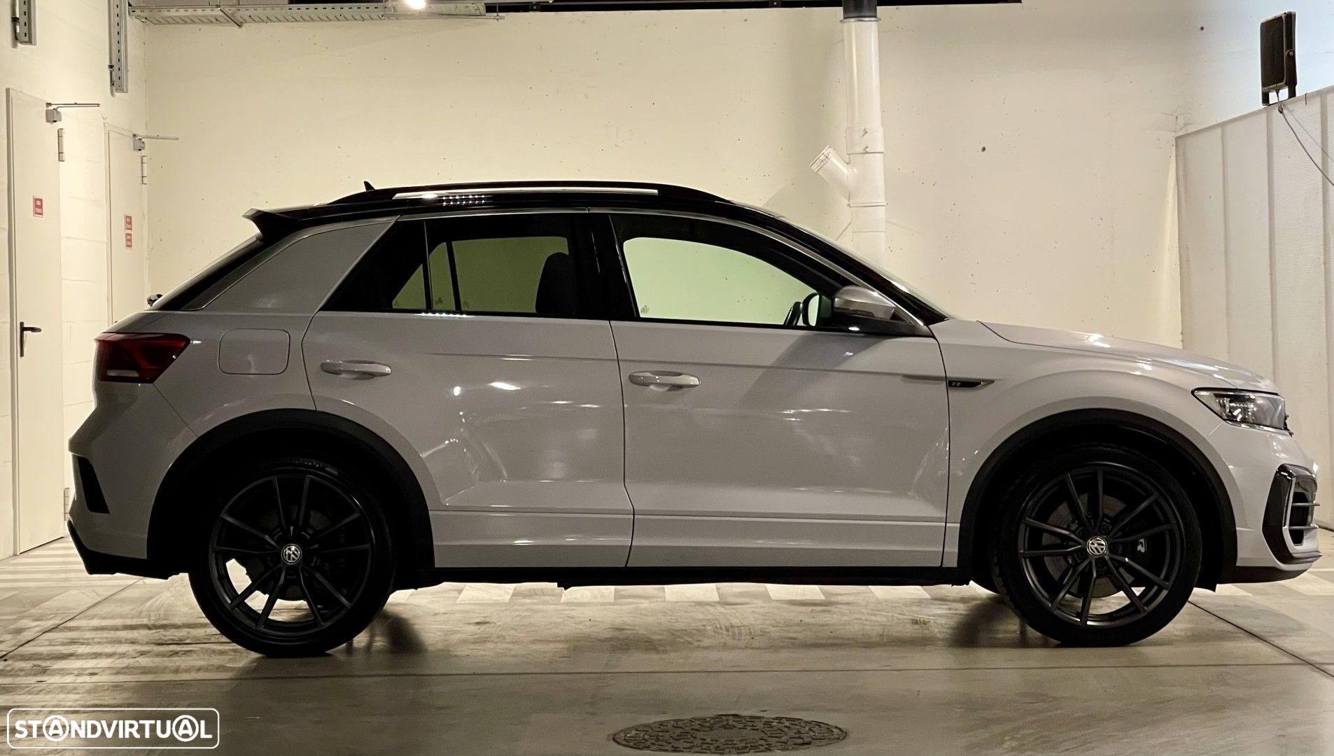 VW T-Roc 2.0 TSI 4M R DSG - 10