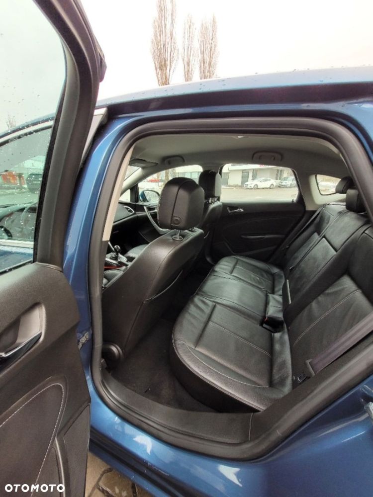 Opel Astra 1.4 Turbo Exklusiv - 14