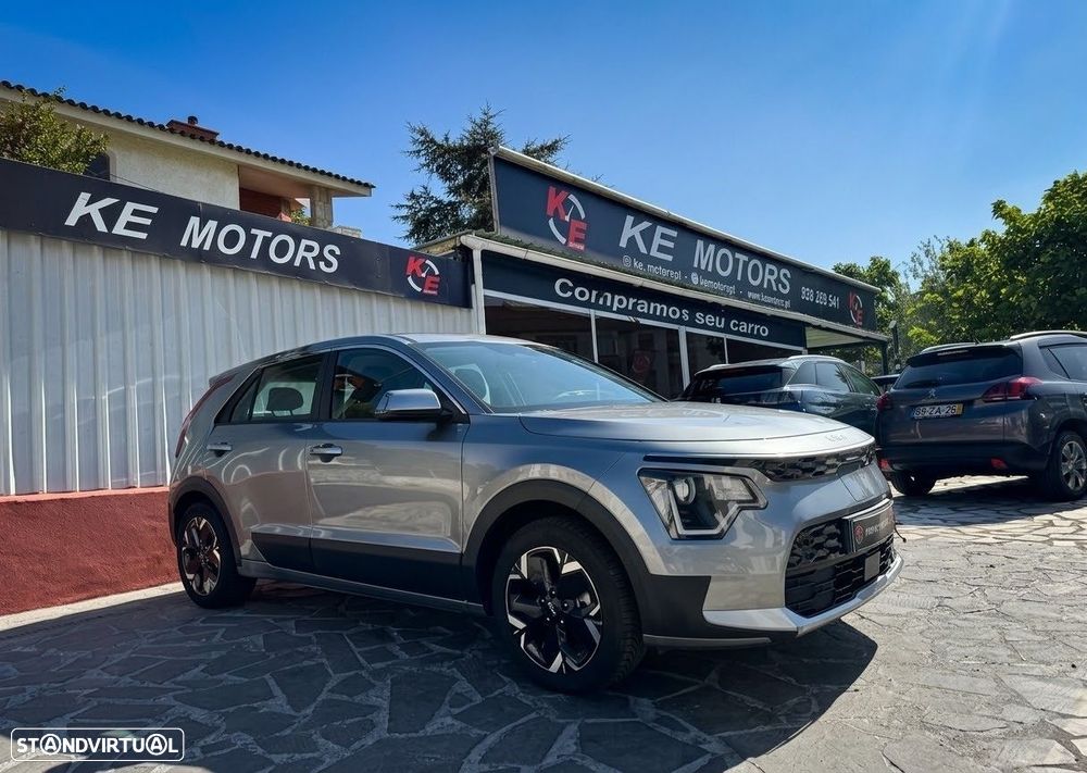 Kia Niro EV 64kWh Drive - 8