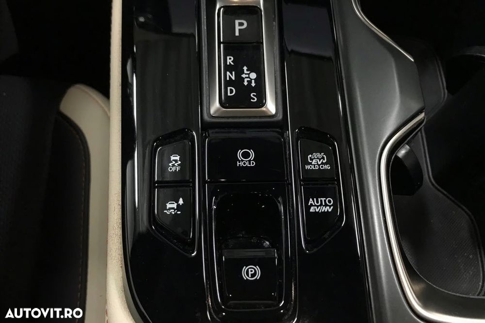 Lexus Seria NX 450h+ E-FOUR Executive Line - 25