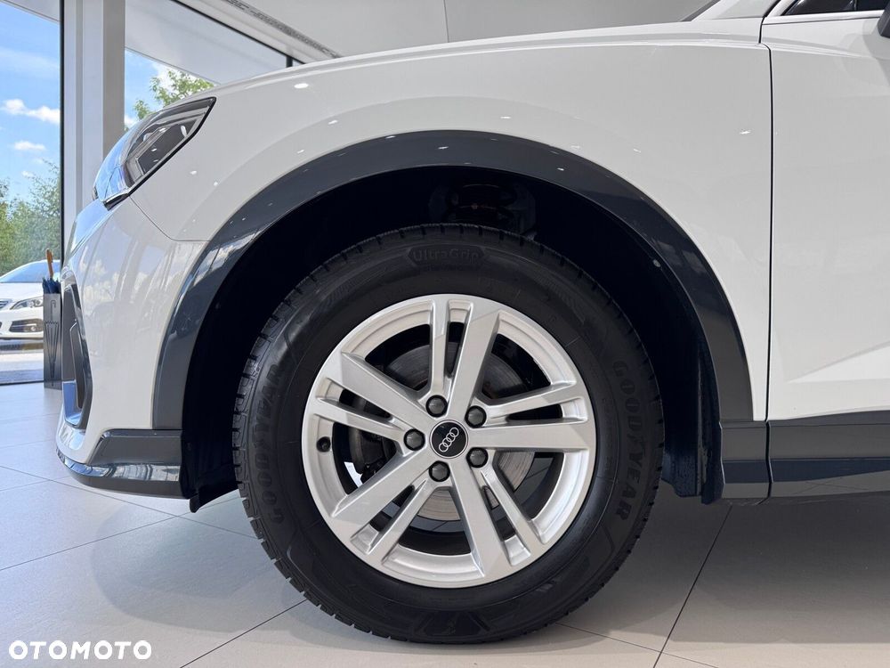 Audi Q3 Sportback - 19