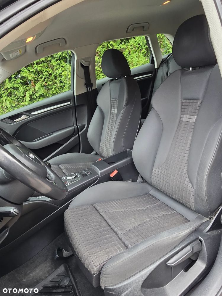 Audi A3 Sportback 2.0 TDI Ambition - 9