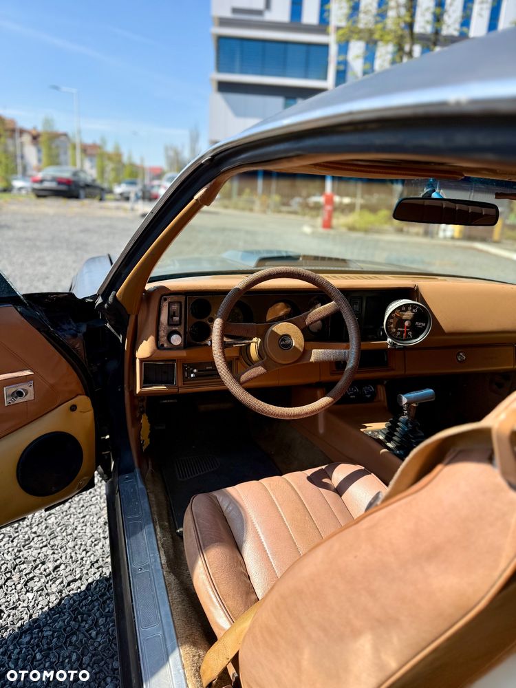 Chevrolet Camaro - 13