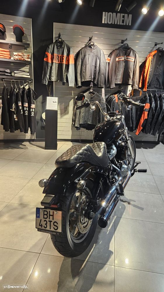 Harley-Davidson Softail Standard - 7
