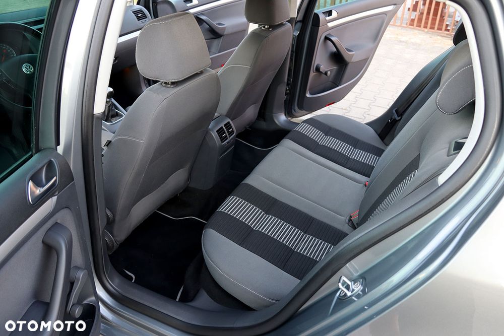 Volkswagen Golf 1.4 TSI United - 26