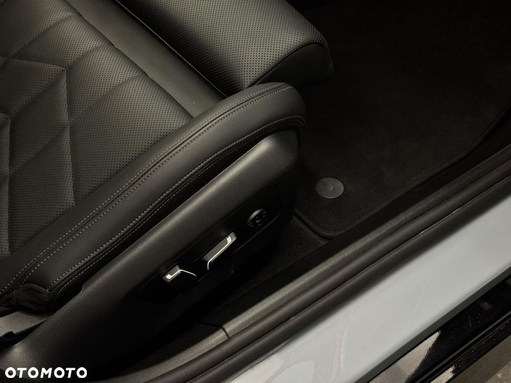 BMW Seria 5 - 22