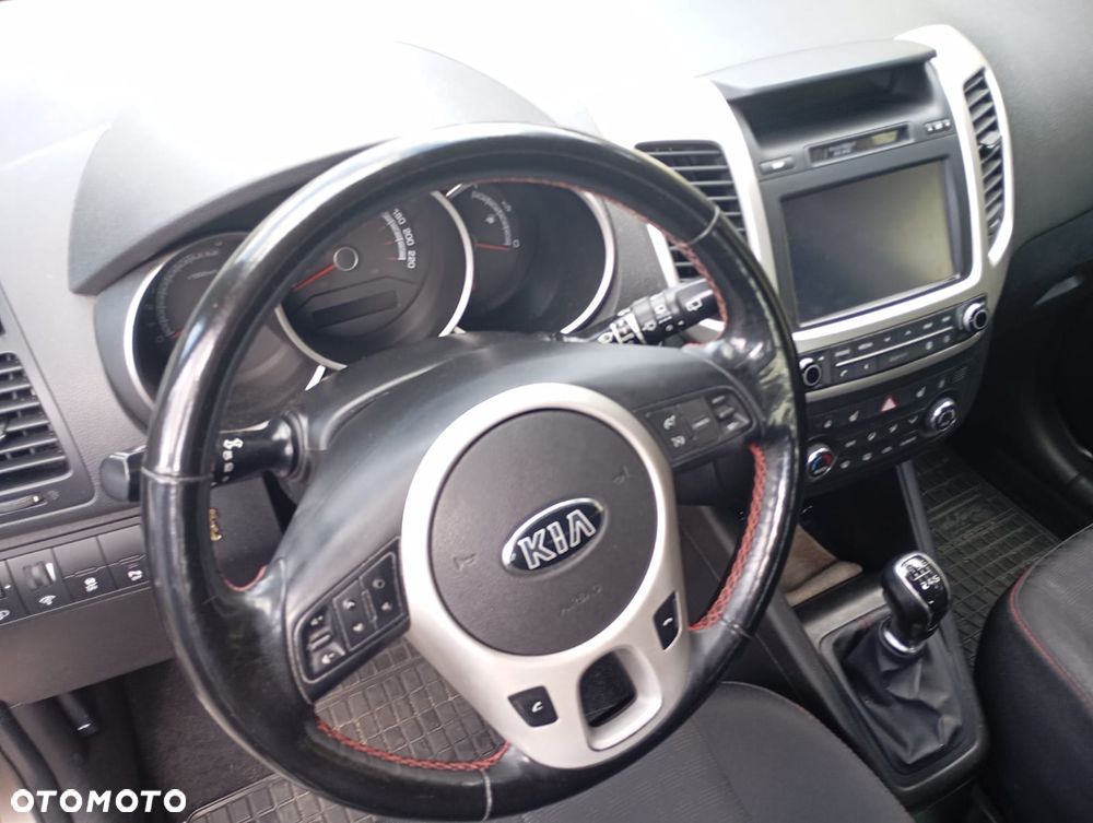 Kia Venga 1.6 L - 3