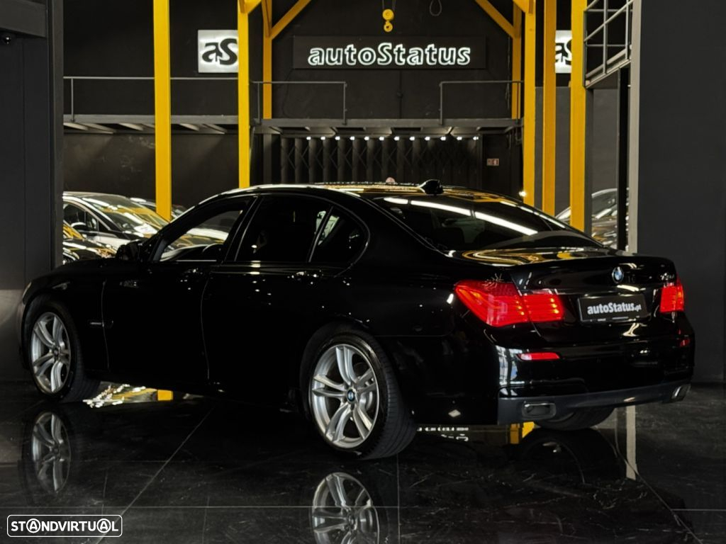 BMW 740 d xDrive Pack M - 18