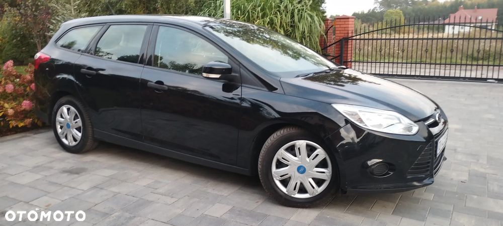 Ford Focus 1.6 TDCi DPF Ambiente - 16