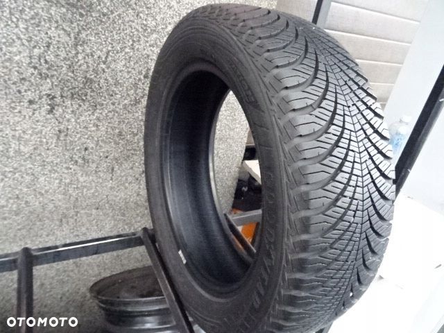 195/55/R16 87H GOODYEAR VECTOR 4 SEASONS GEN-2 - 2