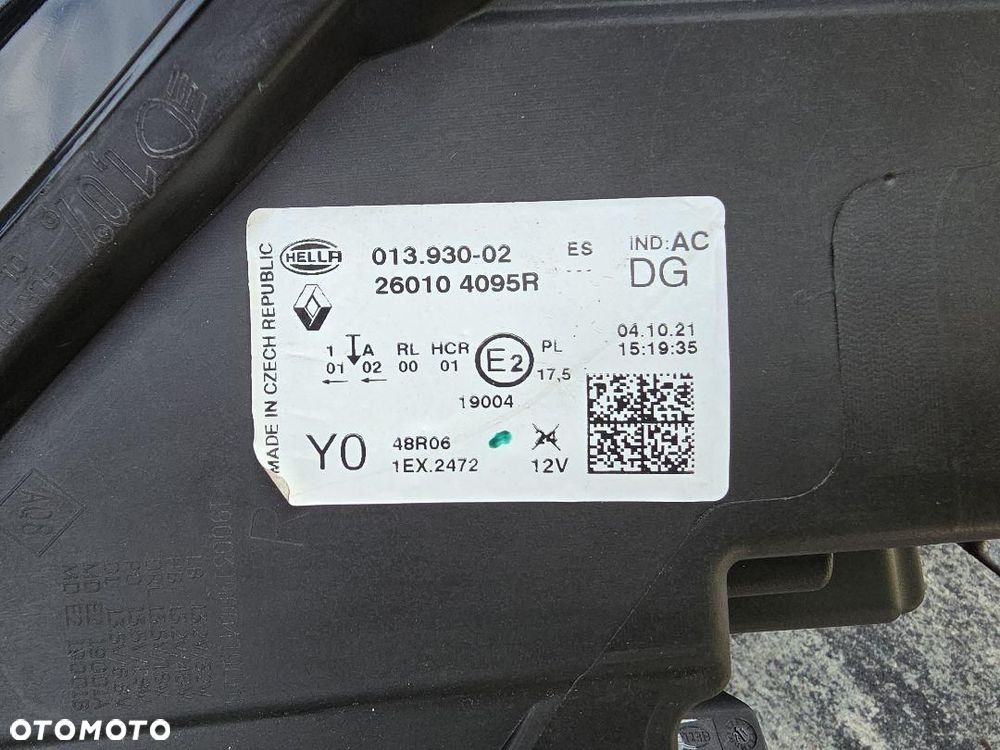 RENAULT CAPTUR 2 II Lampa prawa Kompletna Full Led 260104095R Krótki Led - 11