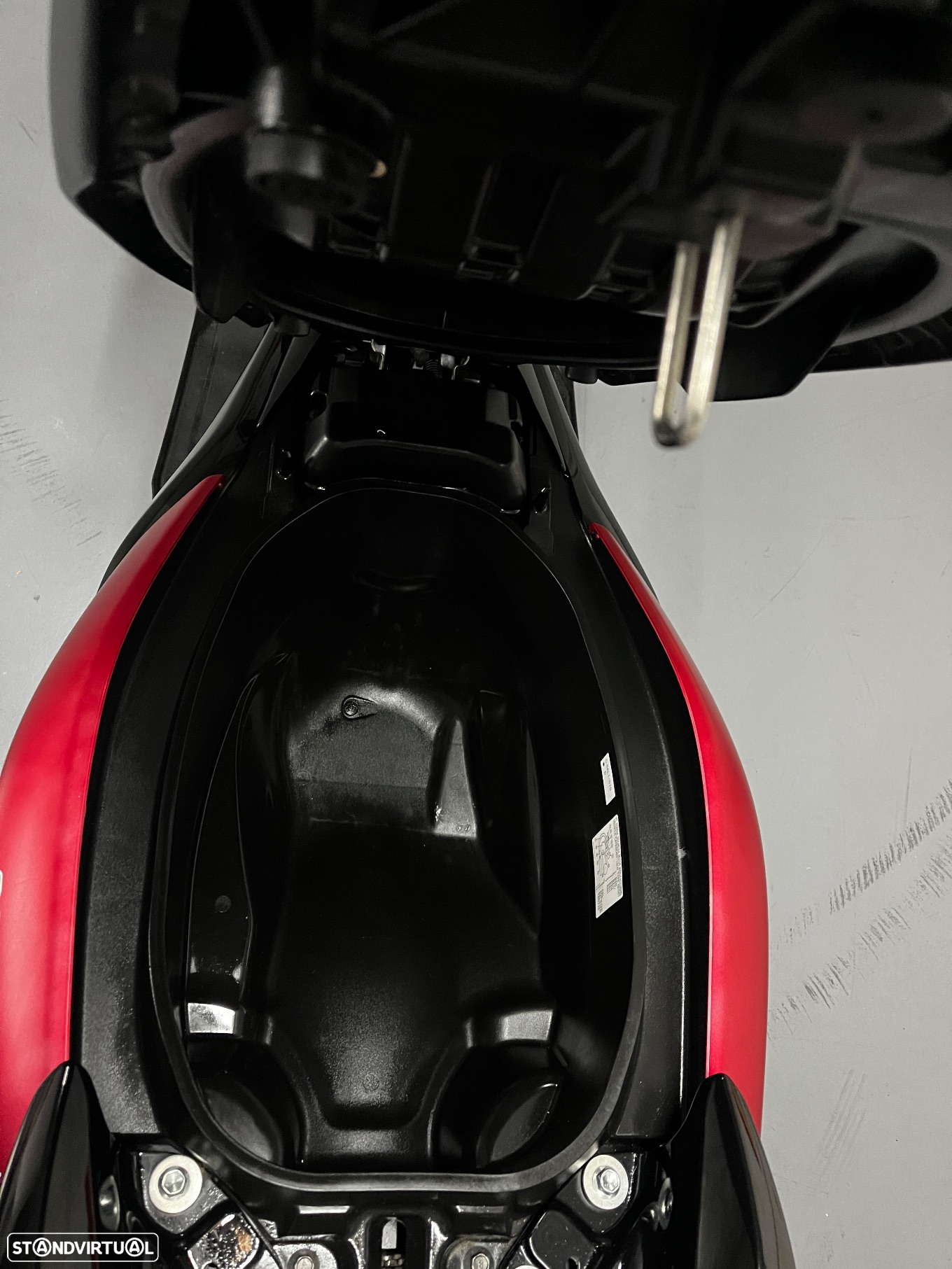 Yamaha NMAX - 4