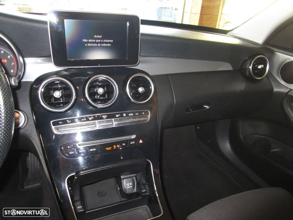 Mercedes-Benz C 350 e - 22