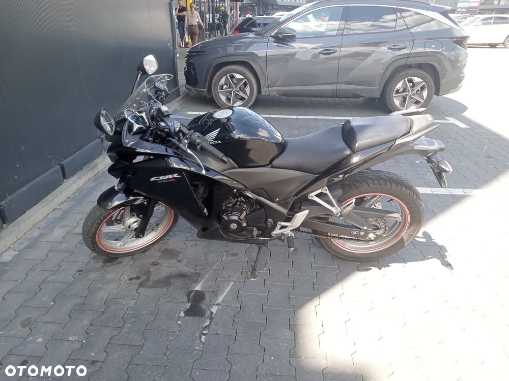 Honda CBR - 2