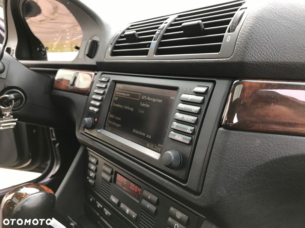 BMW Seria 5 - 11