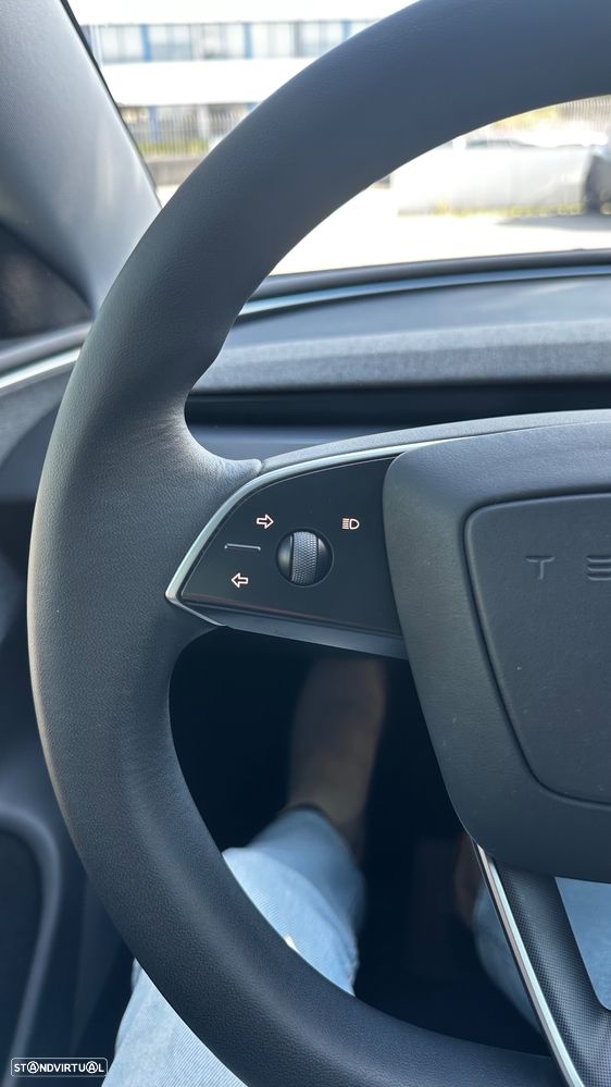 Tesla Model 3 Tração Traseira - 28