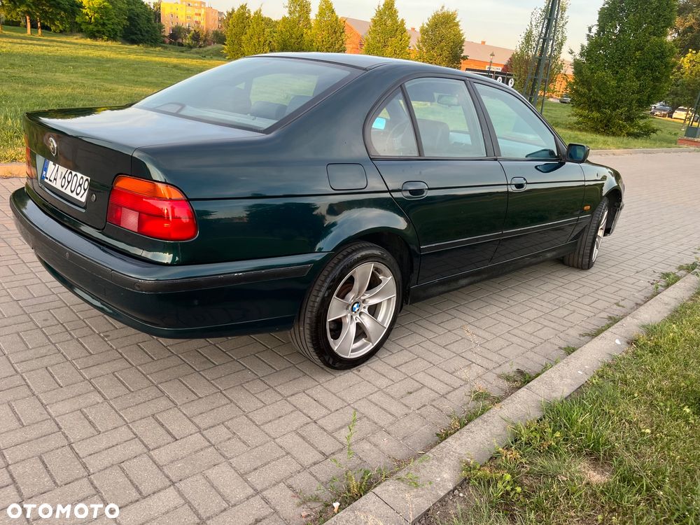 BMW Seria 5 - 21